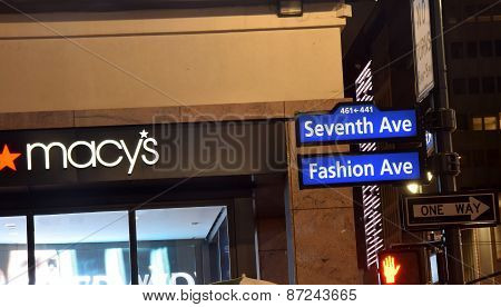 New York City Shopping Signs