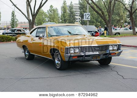 Chevrolet Impala Ss 427 Classic Car On Display