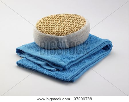 lufa sponge on the towel