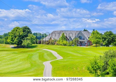 Luxury house  in the suburbs of Toronto