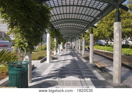 Yerbabuena giardini corridoio
