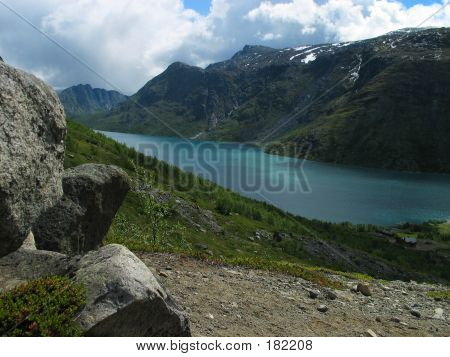 Lac Gjende