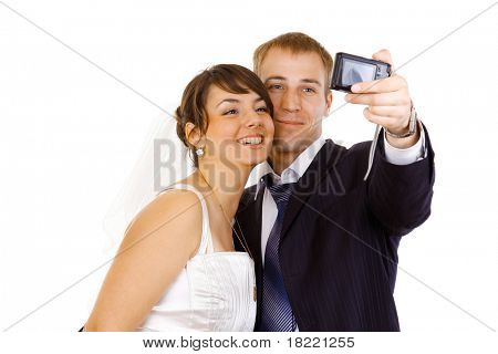 男性と女性が自分を写真します。