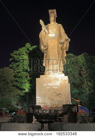 HANOI VIETNAM - NOVEMBER 22, 2016: Ly Thai To statue park Hanoi Vietnam