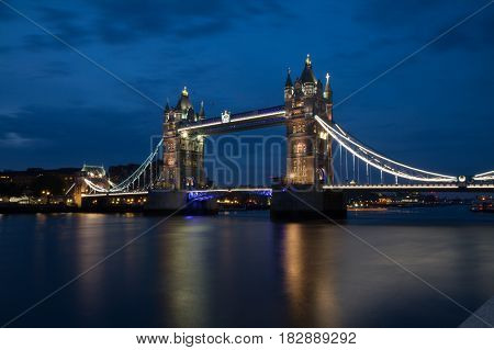 London Tower Bridge United Kindom at night