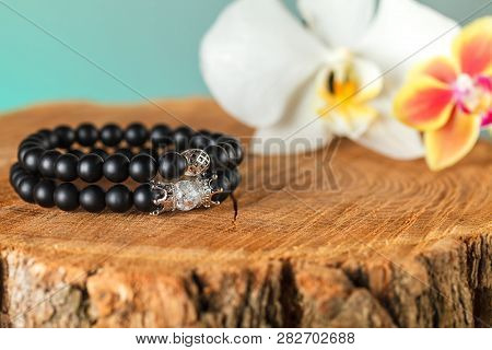 Beautiful Jewelry Made Of Natural Stones And Exquisite Accessories