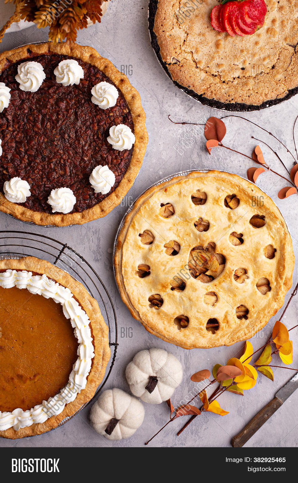 Traditional Fall Pies Image & Photo (Free Trial) Bigstock