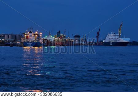 Vlaardingen, Netherlands - August 10, 2020: Three Vessels In The Industry Harbor Of Vlaardingen, Net