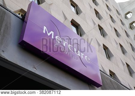 Bordeaux , Aquitaine / France - 08 16 2020 : Mercure Hotel Sign Text And Purple Logo On Building Ent