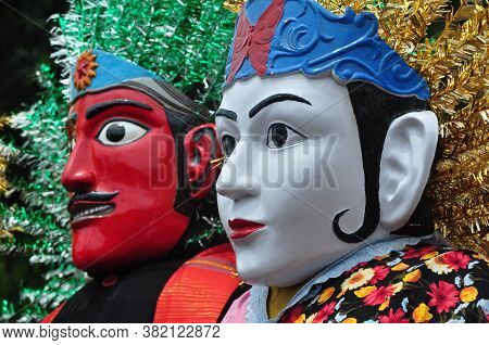 Ondel-ondel The Big Traditional Puppet From Jakarta