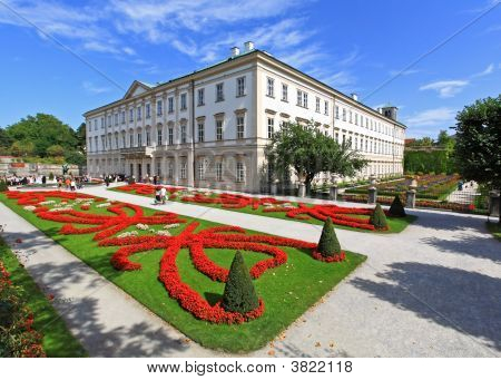 Mirabell-slottet og haven i Salzburg