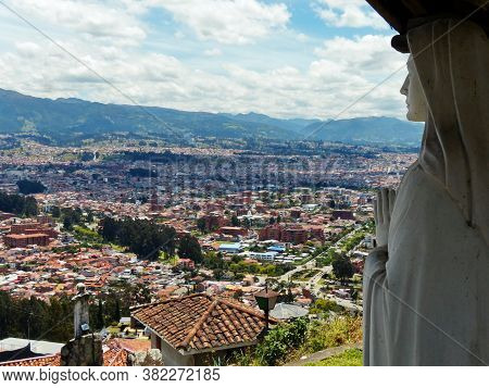 Cuenca, Azuay / Ecuador - April 12, 2016: A Statue In The Mountaintop Village Of Turi, Overlooking C