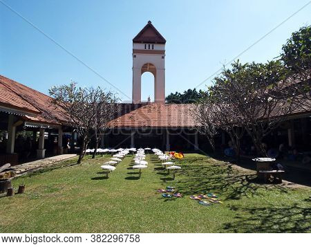 Bor Sang, Chiang Mai, Thailand, December 22, 2018: Inner Courtyard Of Bor Sang Umbrella Making Cente