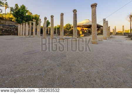 View Of The Remains Of The Western Bathhouse, In The Ancient Roman-byzantine City Of Bet Shean (nysa