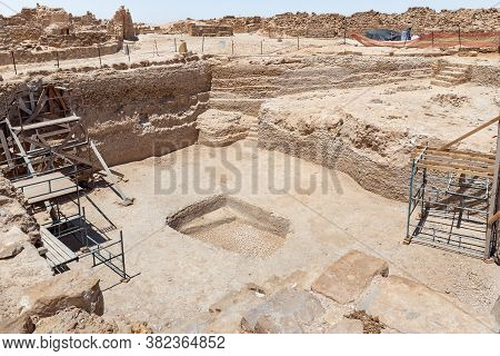 Shivta - A National Park In Southern Israel, Includes The Ruins Of An Ancient Nabatean City In The N
