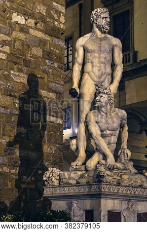 Gorgeous Nightshoot Of Hercules Sculpture With Shadows