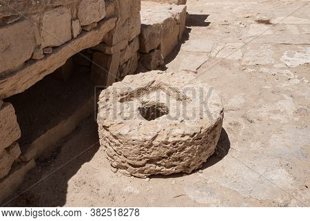 Shivta - A National Park In Southern Israel, Includes The Ruins Of An Ancient Nabatean City In The N