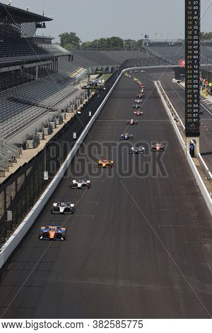 August 23, 2020 - Indianapolis, Indiana, USA: The NTT IndyCar Series teams take to the track to race for the Indianapolis 500 at Indianapolis Motor Speedway in Indianapolis Indiana.