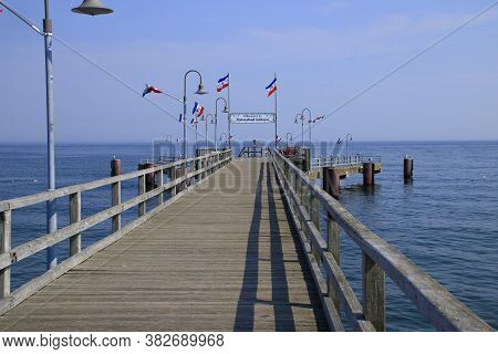 Goehren, Deutschland, Germany\n08.08.2020\nview Of The Pier Near Göhren On The Baltic Island Of Rüge