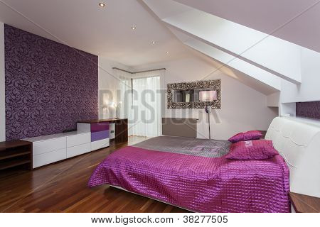 Luxurious Bedroom