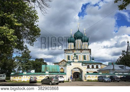 Sacred Places Of The Region. Resurrection Cathedral (voskresensky Cathedral, 18Th Century).