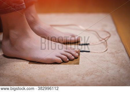 Patient Use Bioresonance Therapy In Alternative Medicine