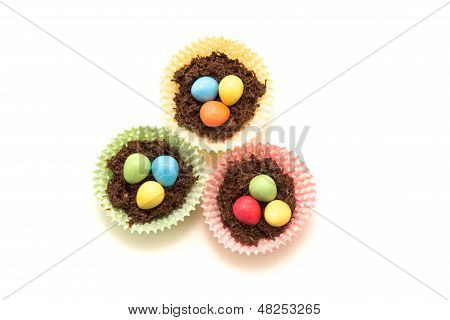 Chokolade påske reder og æg