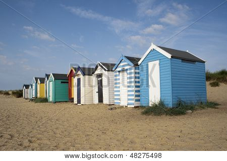 Playa cabañas, Southwold, Suffolk, Inglaterra