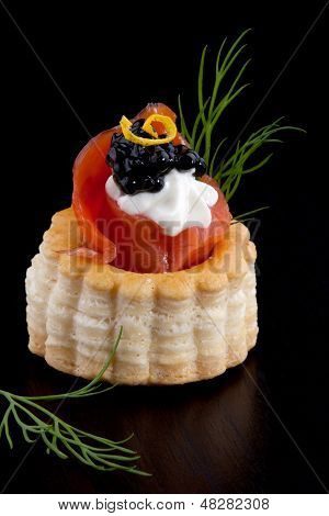 Černý kaviár Canape
