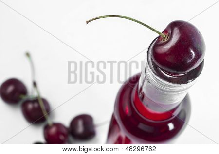 빨간 Cheeries를 닫습니다.