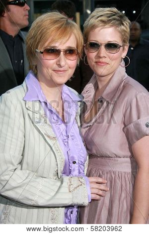 Melissa Etheridge and Tammy Lynn Michaels at the Los Angeles premiere of 