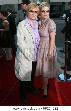 Melissa Etheridge and Tammy Lynn Michaels at the Los Angeles premiere of 