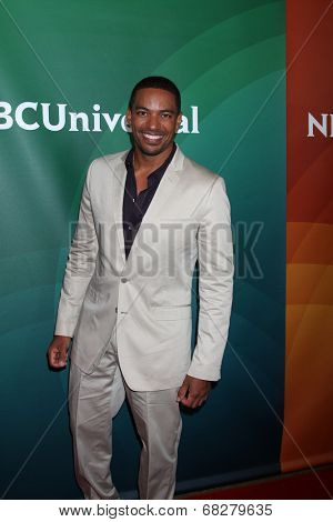 LOS ANGELES - JUL 13:  Laz Alonso at the NBCUniversal July 2014 TCA at Beverly Hilton on July 13, 2014 in Beverly Hills, CA