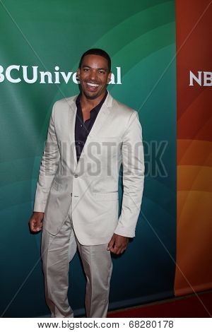 LOS ANGELES - JUL 13:  Laz Alonso at the NBCUniversal July 2014 TCA at Beverly Hilton on July 13, 2014 in Beverly Hills, CA