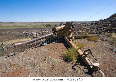 Artillery On The Golan Heights