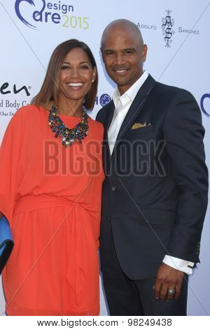 LOS ANGELES - AUG 8:  Salli Richardson Whitfield, Dondre T Whitfield at the 17th Annual HollyRod Designcare Gala at the The Lot on August 8, 2015 in West Hollywood, CA