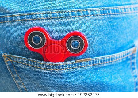 Keep Fidget Spinner At Jeans Pocket