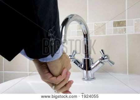 Washing_Hands