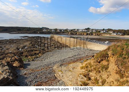 Le Loch harbor in Primelin at low tide
