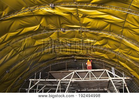 Mounting of insulation and steel framework on vault of tunnel on highway in Croatia