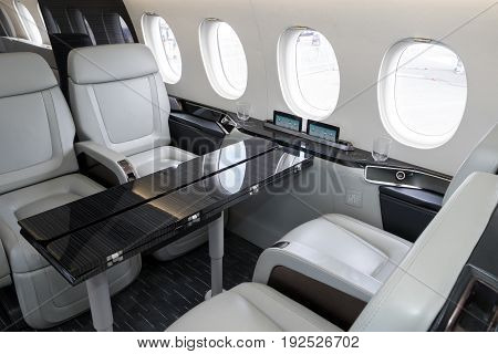 Dassault Falcon 5X Business Jet