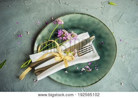 Summer Table Setting