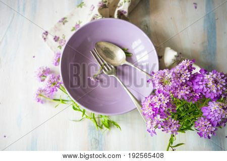 Summer Table Setting