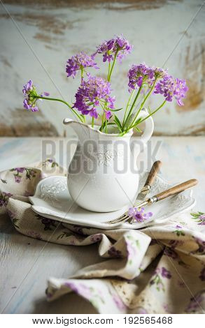 Summer Table Setting