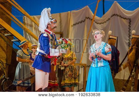 Comic Opera Love Drink