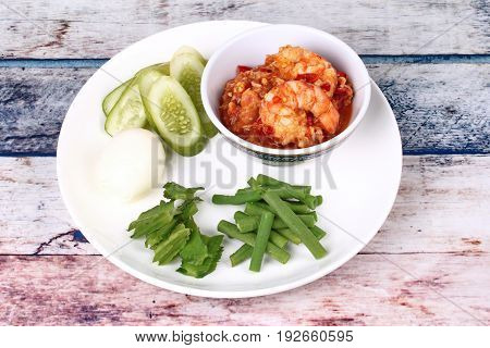 Fresh Shrimp Chili Dip Served With Side Dish.