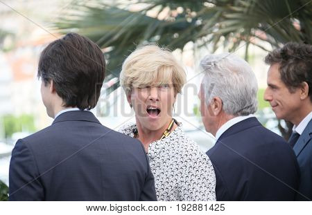 Emma Thompson attends 'The Meyerowitz Stories' photocall during the 70th Cannes Film Festival at Palais on May 21, 2017 in Cannes, France. 