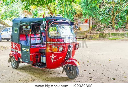 Tuk Tuk At The Temple