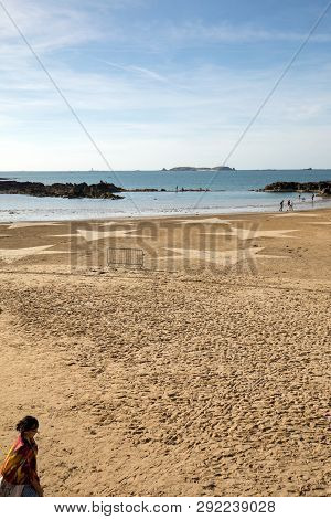 Saint-malo, France - September 15, 2018: The Stars On The Beach In Saint Malo. Brittany, France