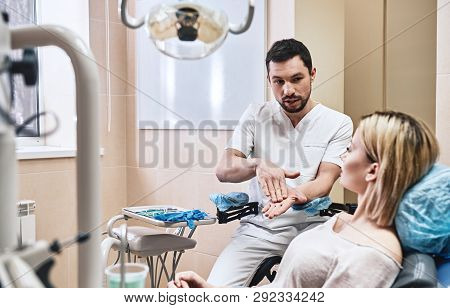 Life Opens Up With A Whiter Smile. Dentist Explains In Detail The Progress Of The Patient Dental Tre